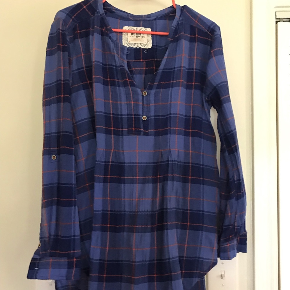Holding horses tunic size medium